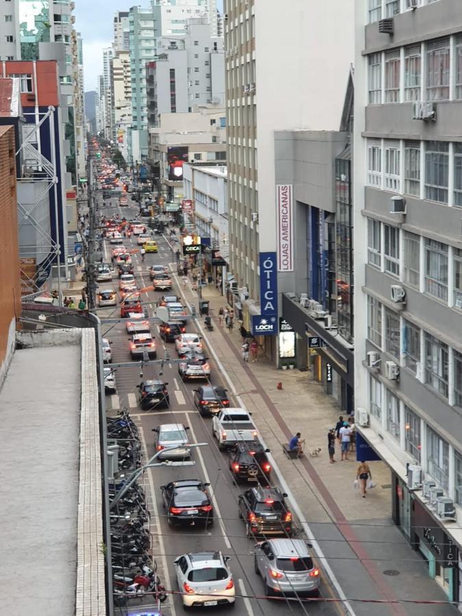 Lindo Apto, 100Metros Da Praia, Na Av Brasil Com A Av Central Melhor Localizacao Appartement Balneário Camboriú Buitenkant foto