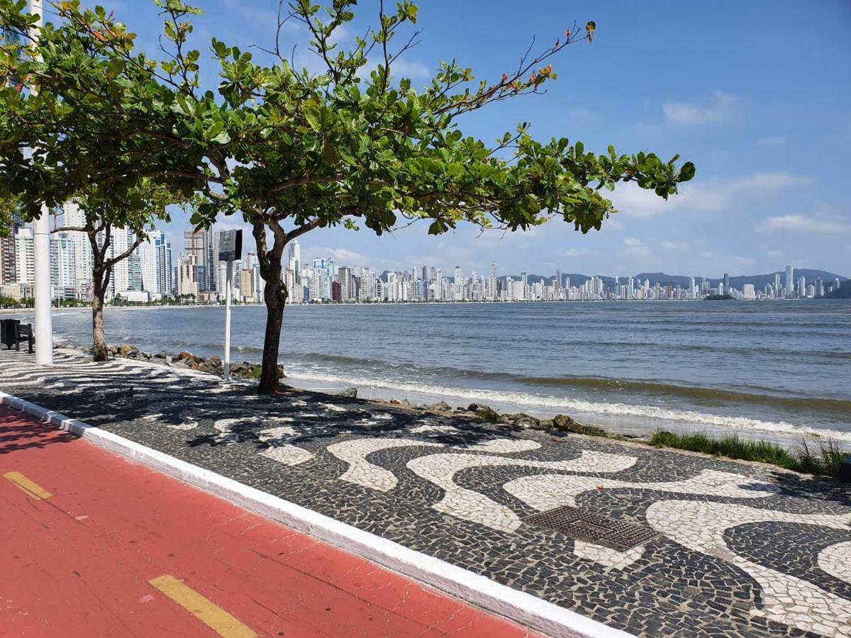 Lindo Apto, 100Metros Da Praia, Na Av Brasil Com A Av Central Melhor Localizacao Appartement Balneário Camboriú Buitenkant foto